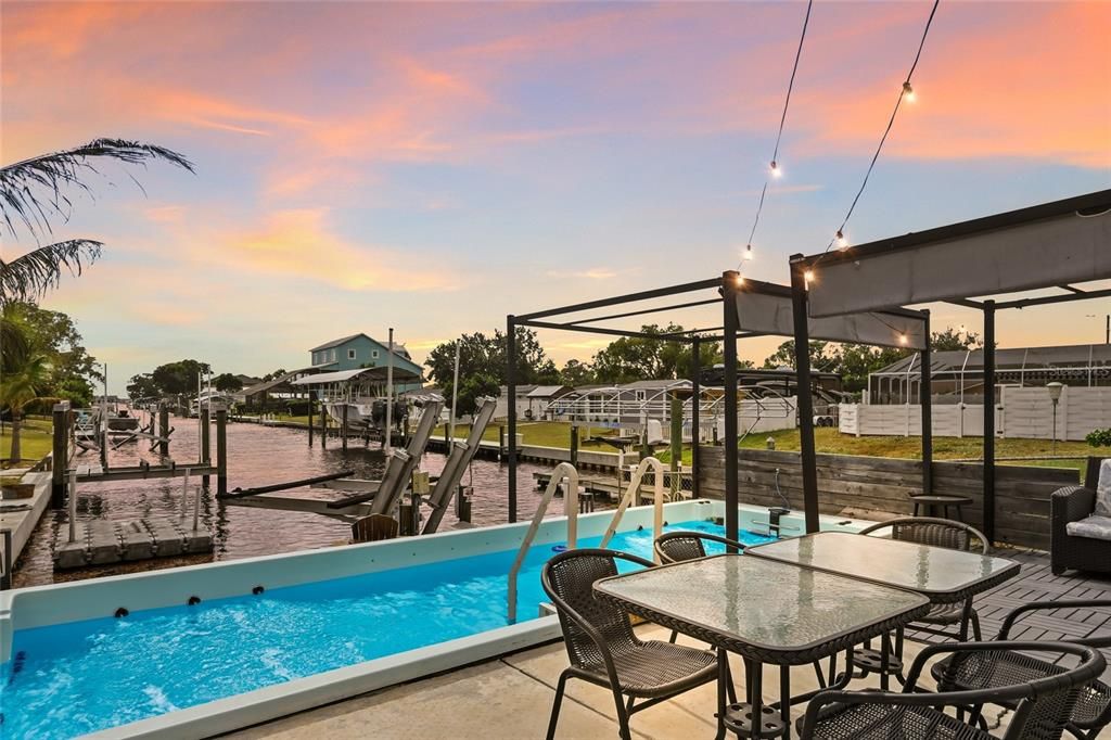 Exterior, Pool, Water