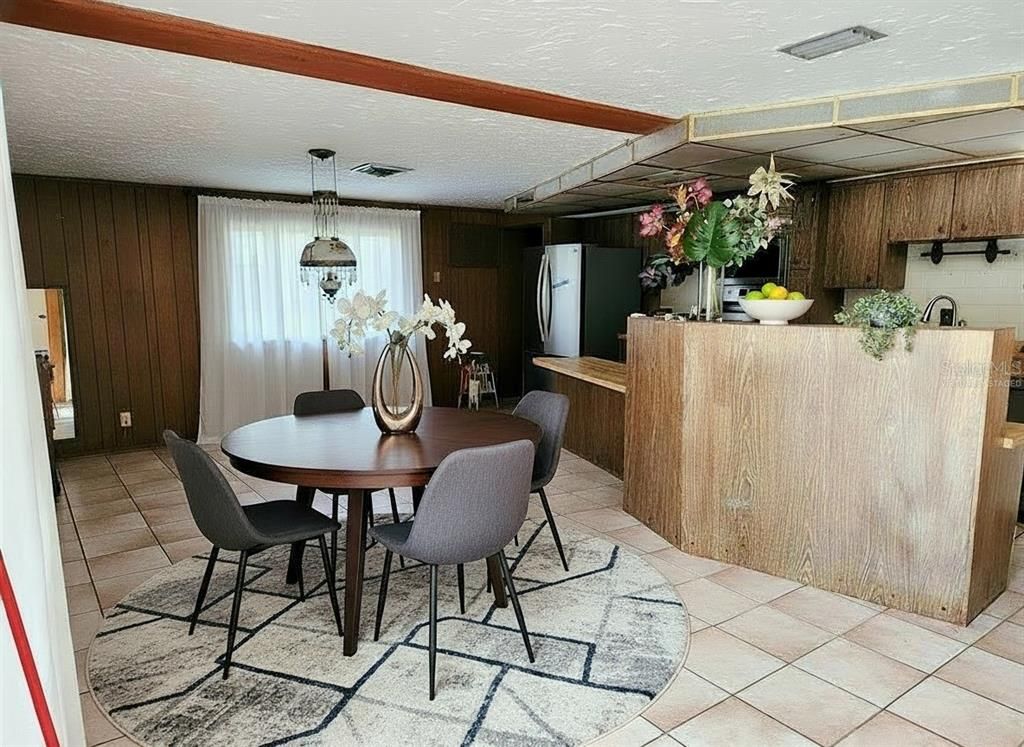 Dining room, Interior, Pendant Lights