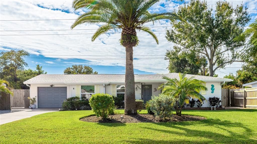 Attached, Backyard, Exterior, Facade, Ranch