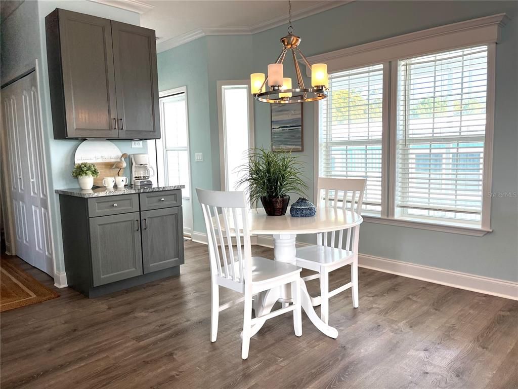 Chandelier, Dining room, Interior, Pendant Lights, Wood Texture Flooring