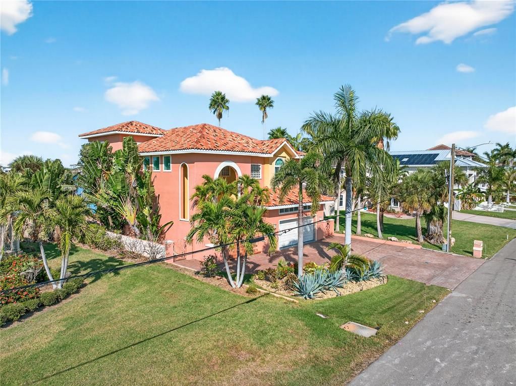 Backyard, Exterior, Facade, Mediterranean