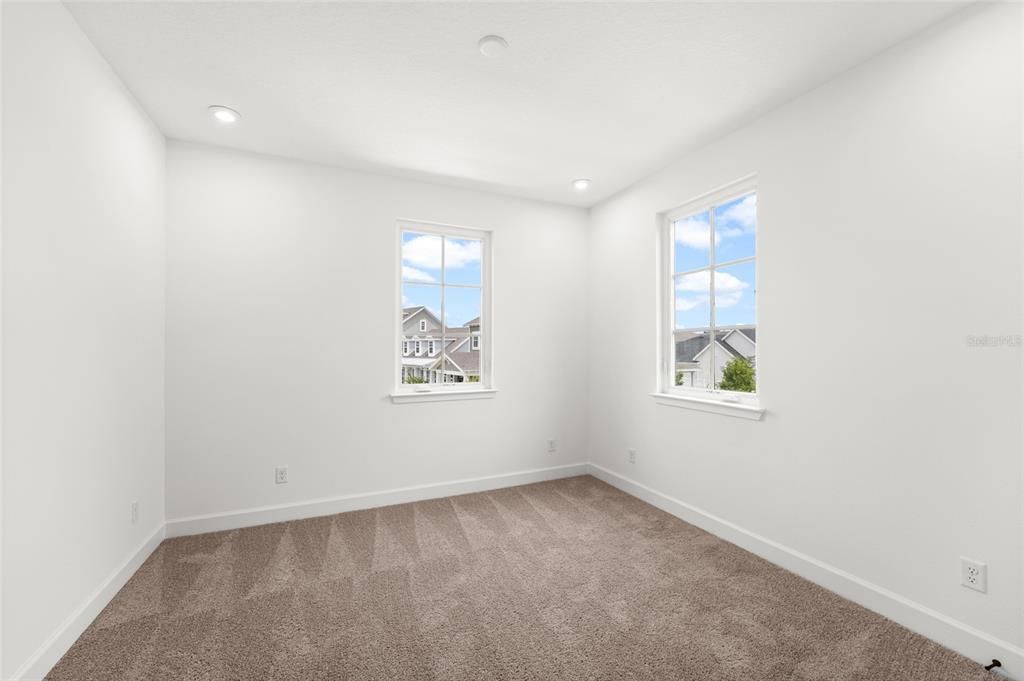Empty room, Interior, Recessed Lighting