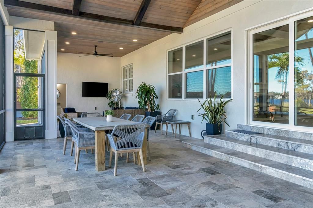 Dining room, Interior, Recessed Lighting, Wooden Beams, Wooden Ceilings