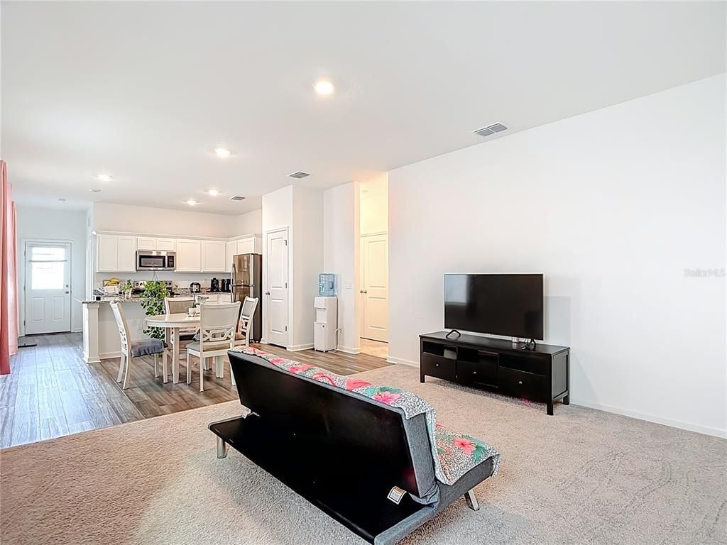 Dining room, Interior, Kitchen, Recessed Lighting, Wood Texture Flooring