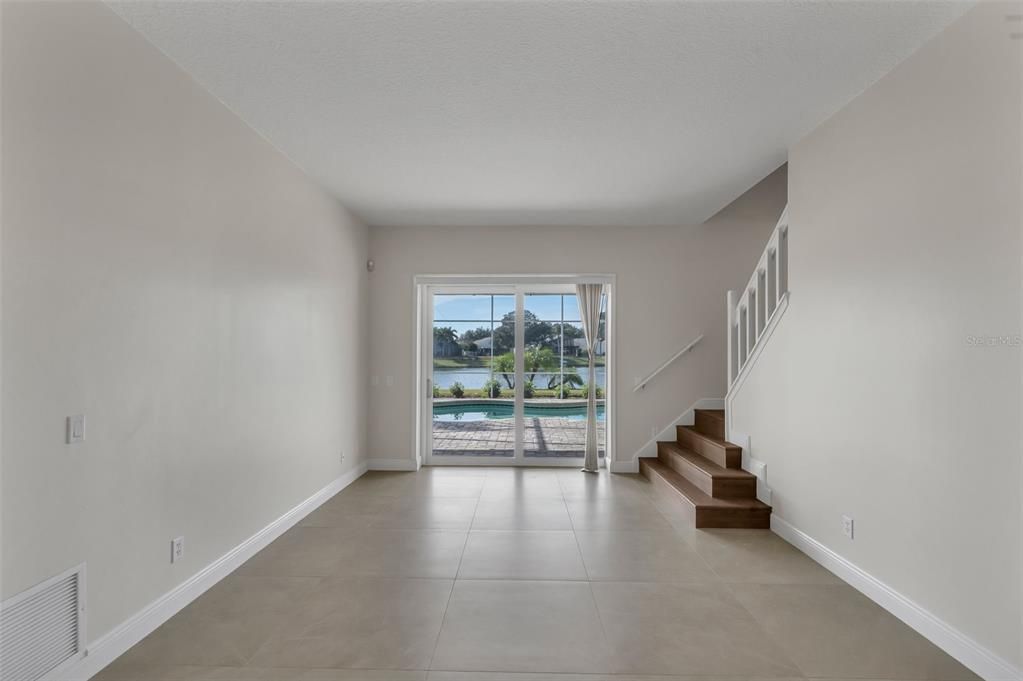 Empty room, Interior, Water