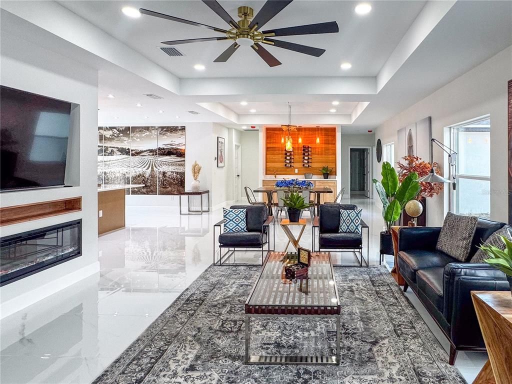 Interior, Living room, Pendant Lights, Recessed Lighting