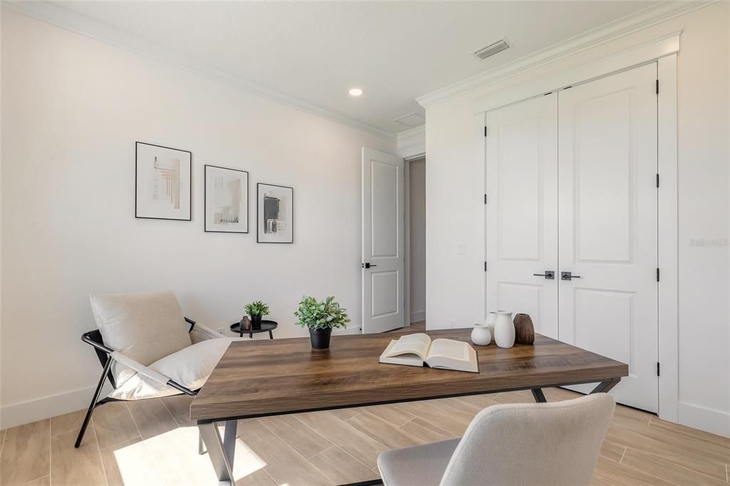 Home Office, Interior, Recessed Lighting, Wood Texture Flooring