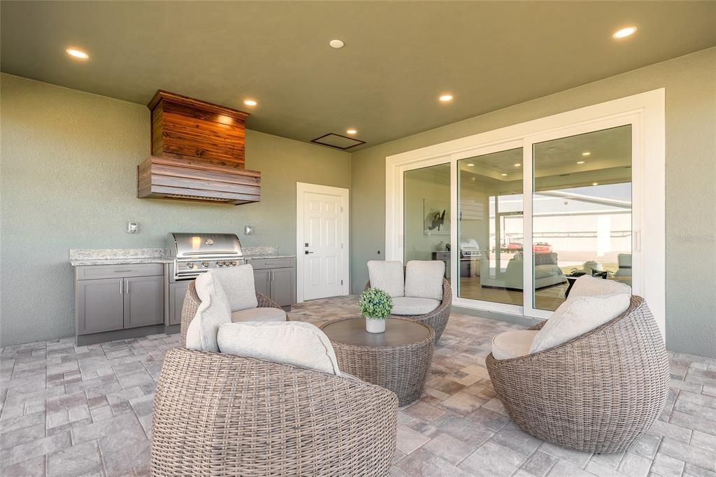 Exterior, Outdoor Kitchen, Recessed Lighting