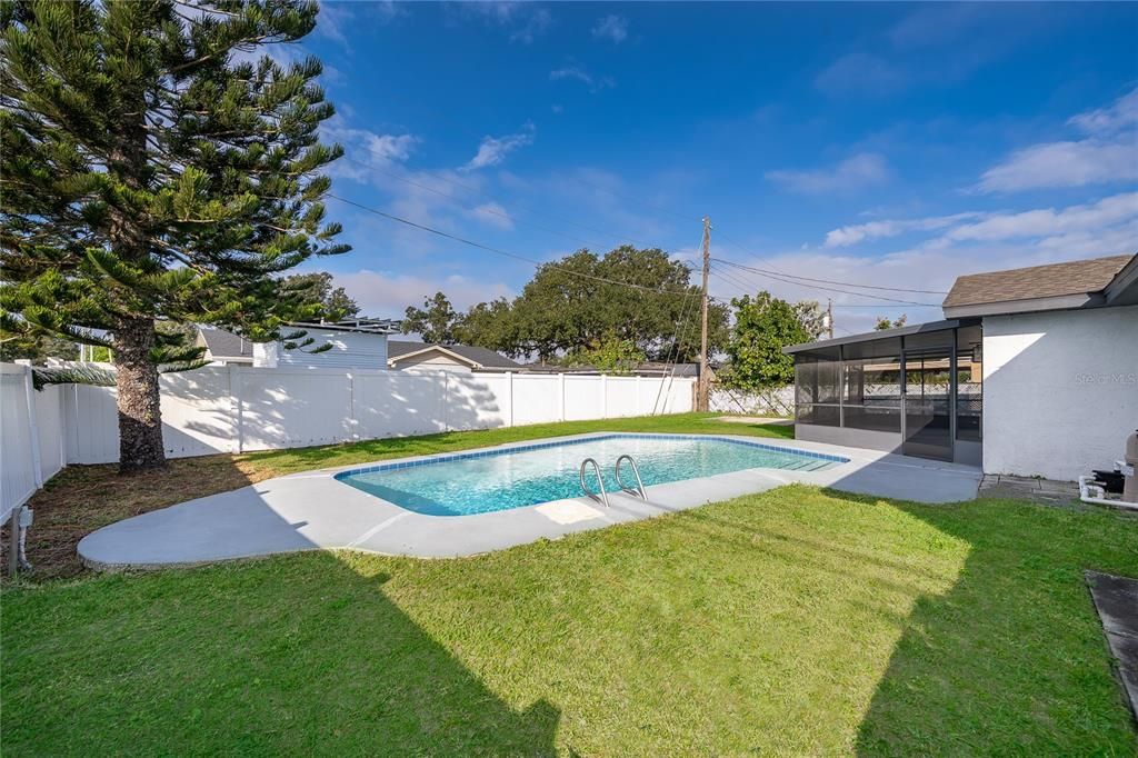 Backyard, Exterior, Pool