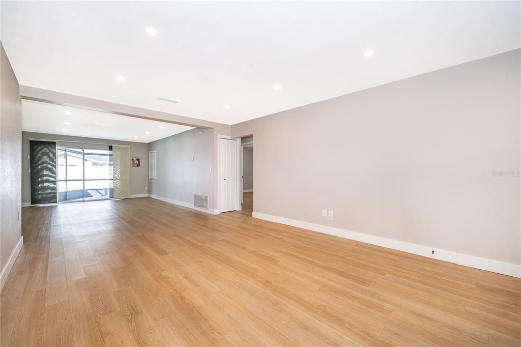 Empty room, Interior, Recessed Lighting, Wood Texture Flooring