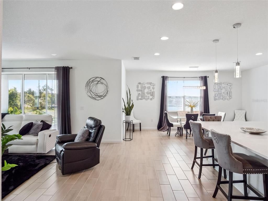 Dining room, Interior, Living room, Pendant Lights, Recessed Lighting, Wood Texture Flooring