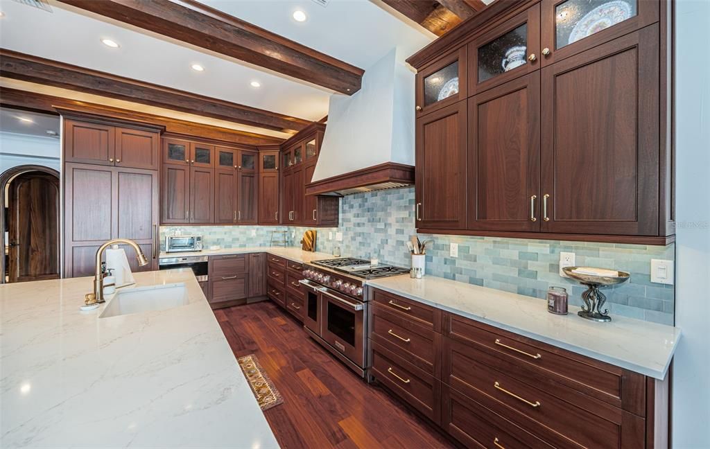 Interior, Kitchen, Recessed Lighting, Wooden Beams, Wood Texture Flooring