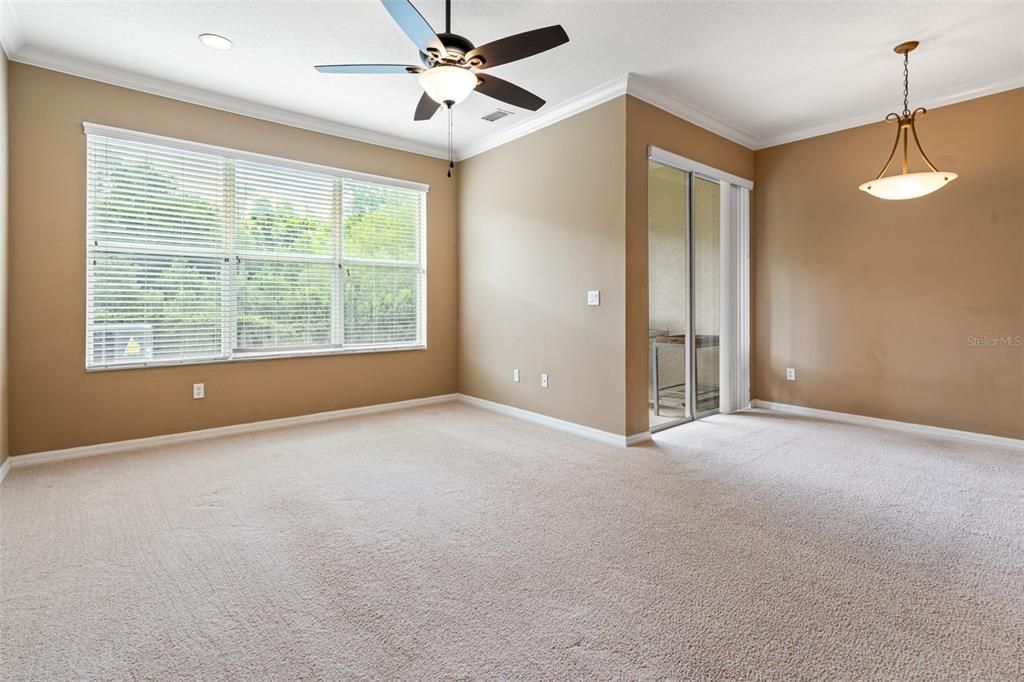 Empty room, Interior, Pendant Lights, Recessed Lighting