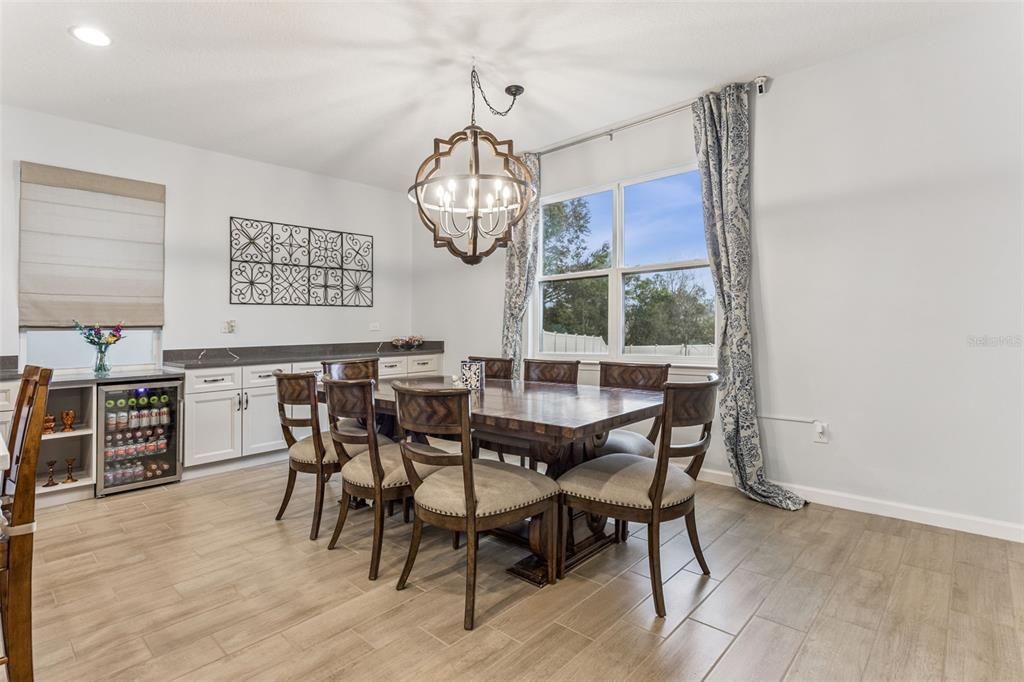 Chandelier, Dining room, Interior, Recessed Lighting, Wood Texture Flooring
