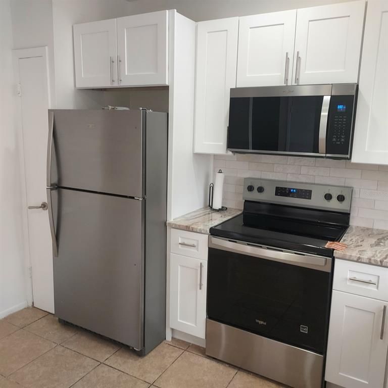 Interior, Kitchen, Stainless Steel Appliances