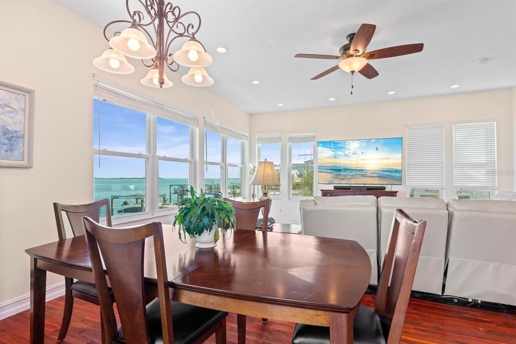 Chandelier, Dining room, Interior, Living room, Recessed Lighting, Water, Wood Texture Flooring