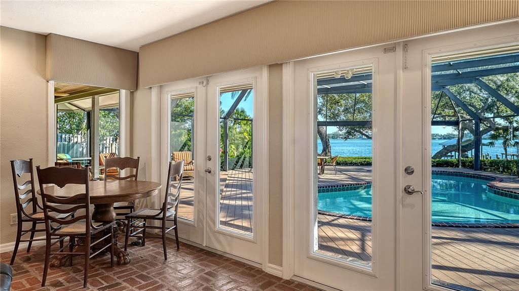 Dining room, Glass Ceilings, Interior, Pool, Sun Room, Water