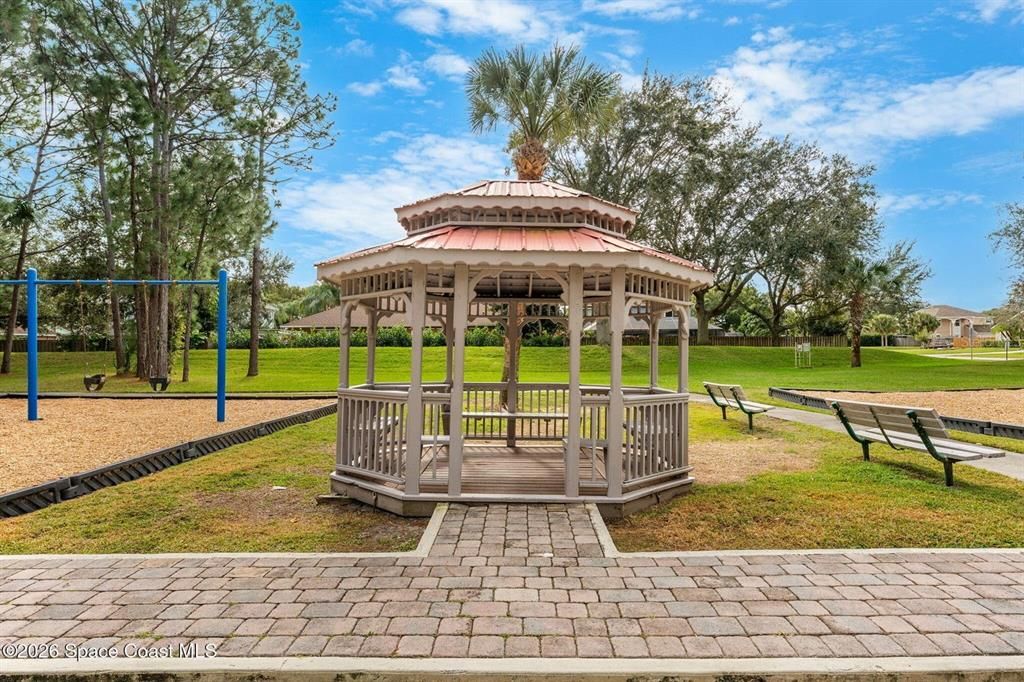 Backyard, Exterior, Playground