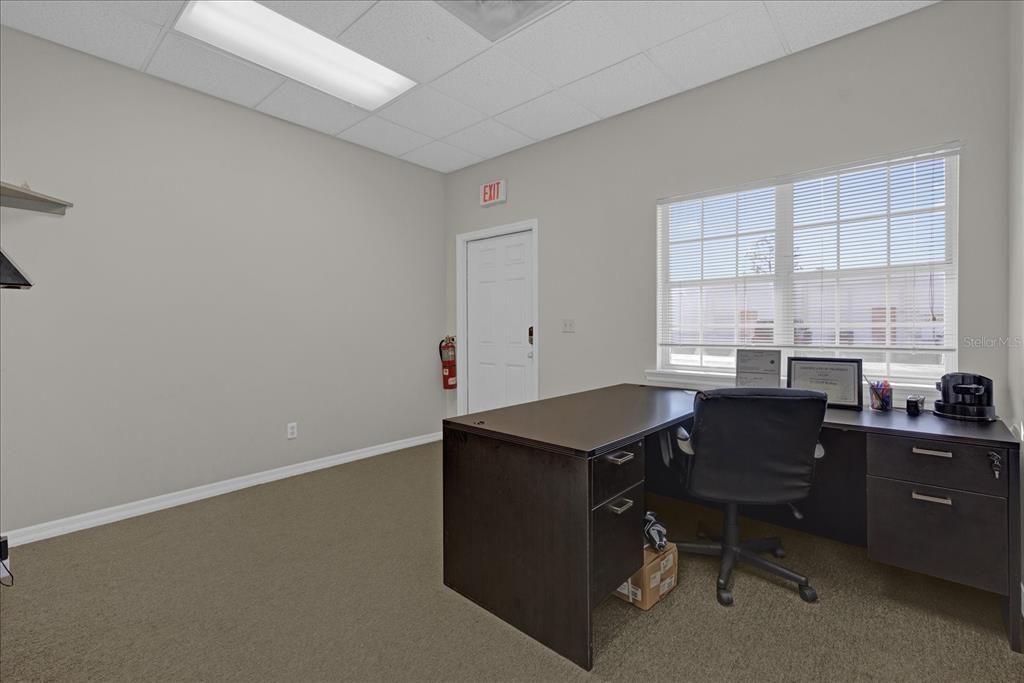 Home Office, Interior