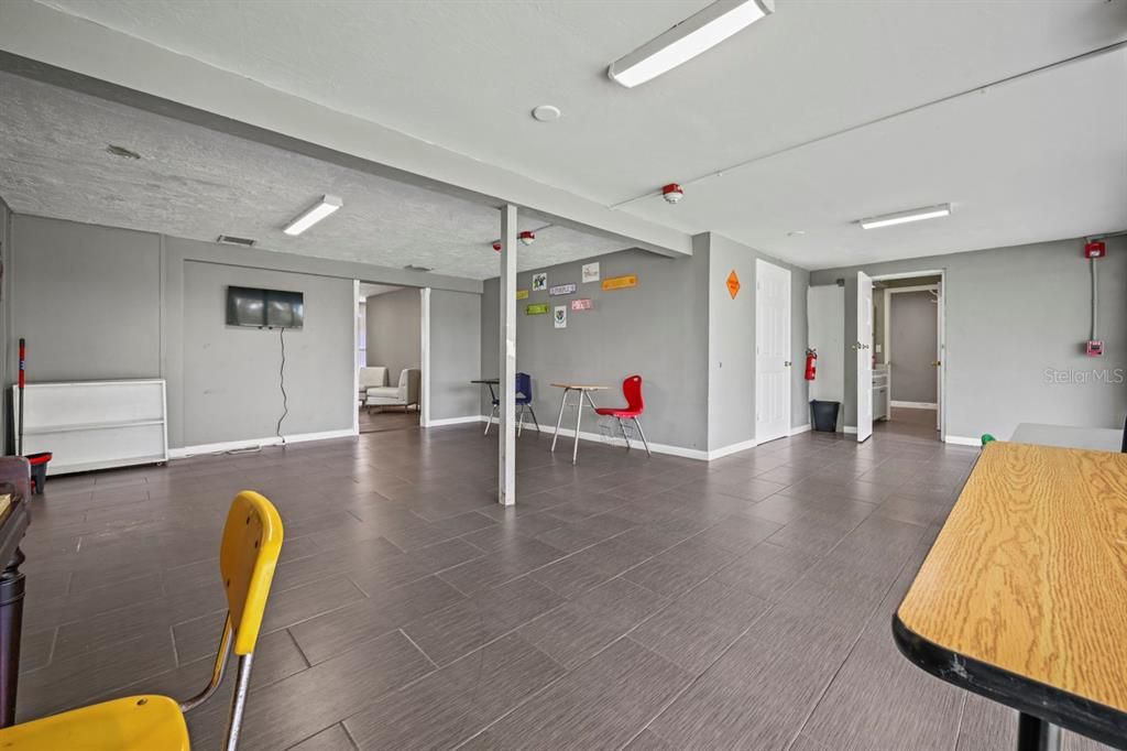 Interior, Recessed Lighting