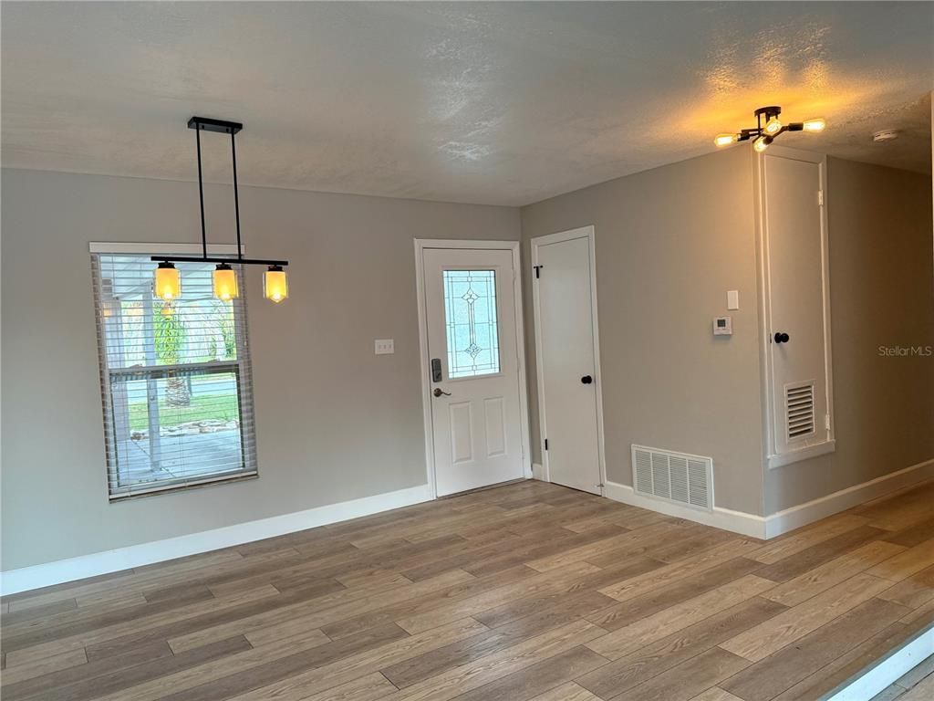 Empty room, Interior, Pendant Lights, Wood Texture Flooring