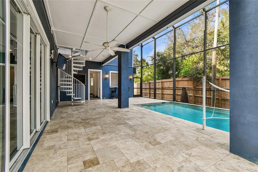 Interior, Pool, Sun Room