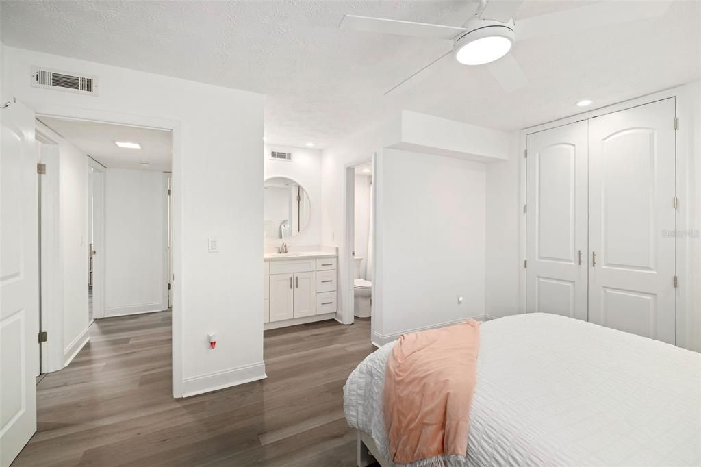 Bathroom, Bedroom, Interior, Recessed Lighting, Wood Texture Flooring