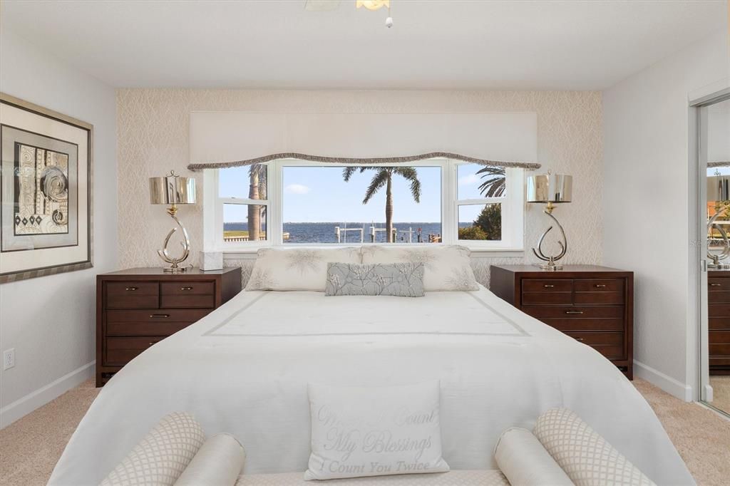 Bedroom, Interior, Water