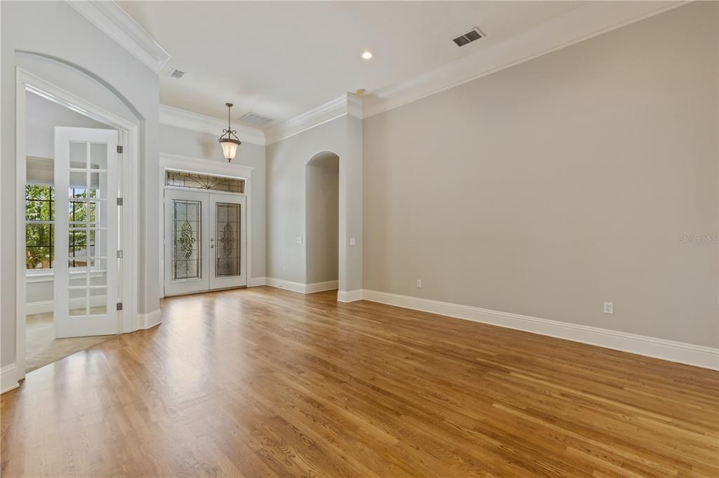Empty room, Interior, Pendant Lights, Recessed Lighting, Wood Texture Flooring