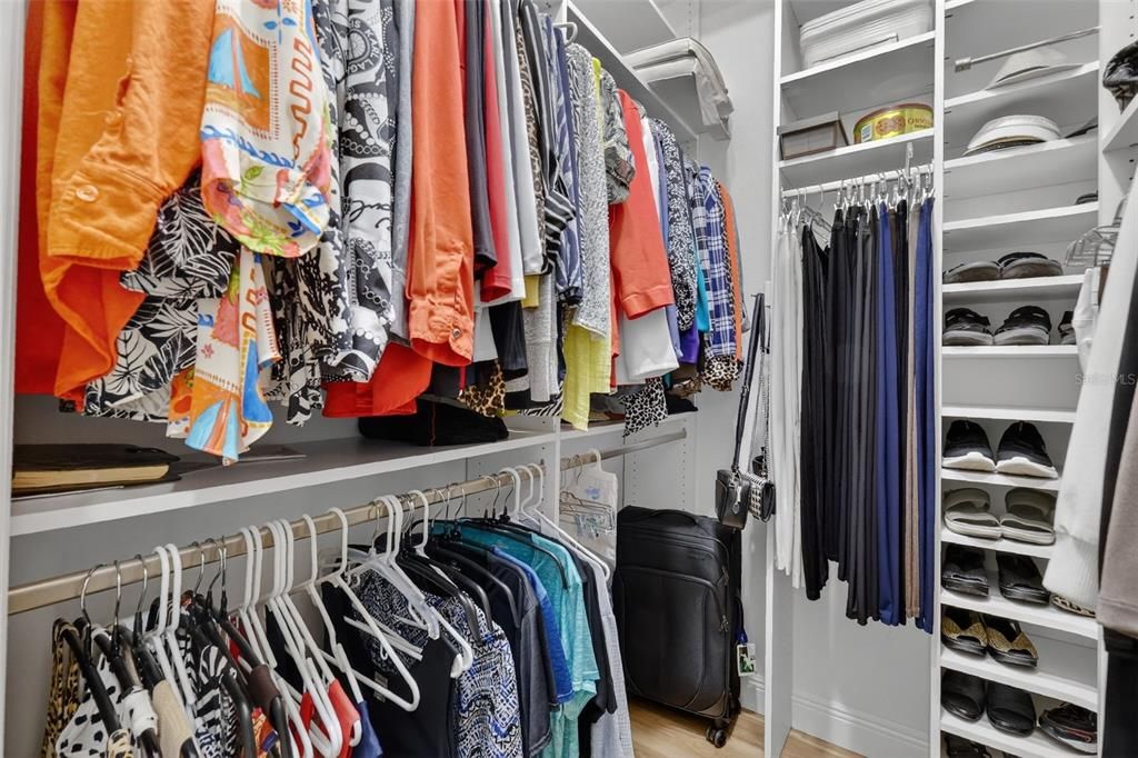 Interior, Walk-in Closets, Wood Texture Flooring