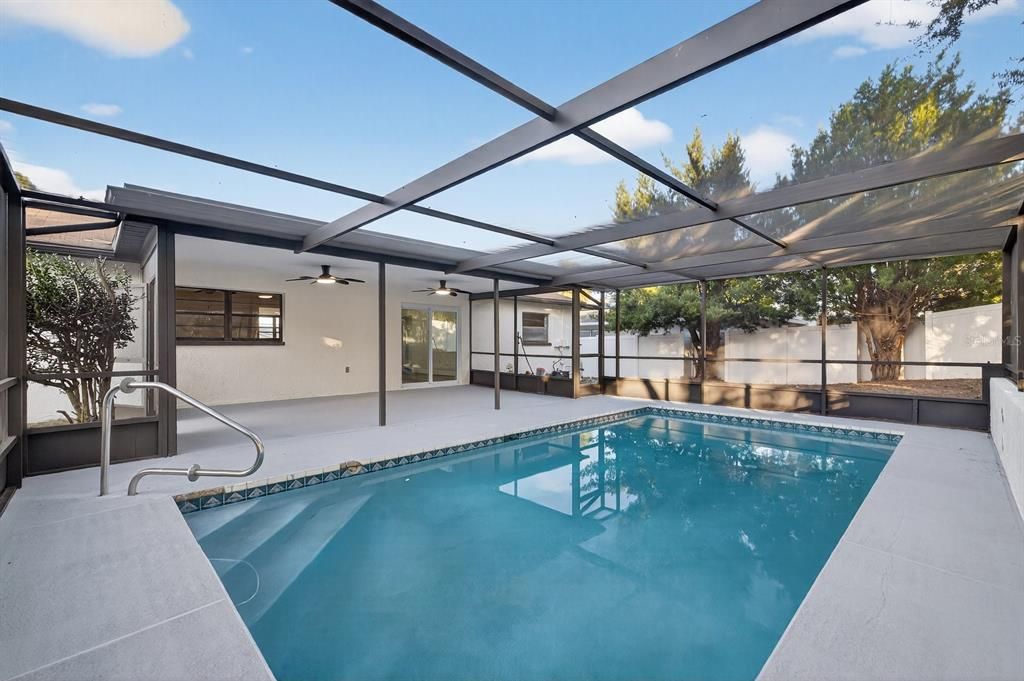 Glass Ceilings, Interior, Pool, Sun Room, Water
