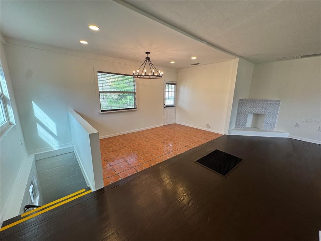 Chandelier, Empty room, Fireplace, Interior, Pendant Lights, Recessed Lighting