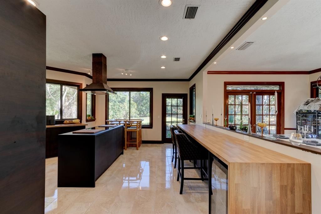 Dining room, Interior, Kitchen, Recessed Lighting