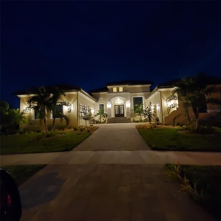 Backyard, Exterior, Facade, Mediterranean