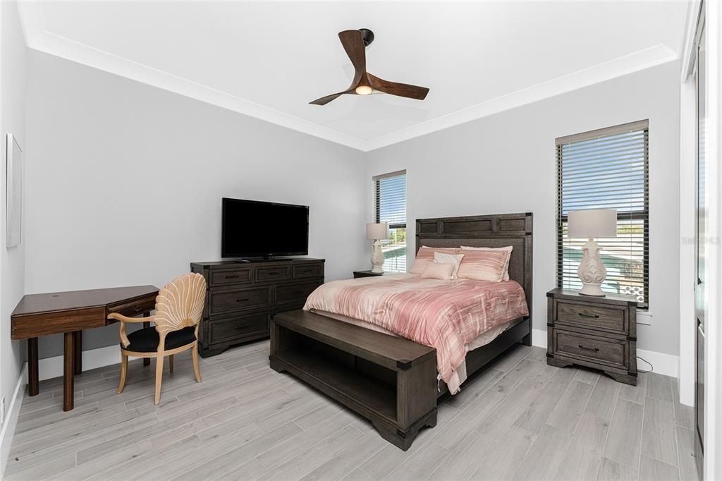 Bedroom, Home Office, Interior, Wood Texture Flooring