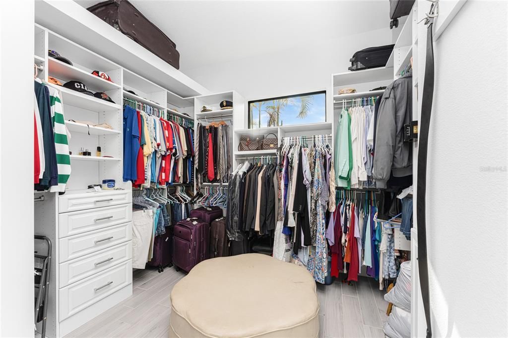 Interior, Walk-in Closets, Wood Texture Flooring