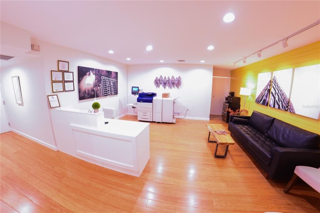 Home Office, Interior, Recessed Lighting, Wood Texture Flooring