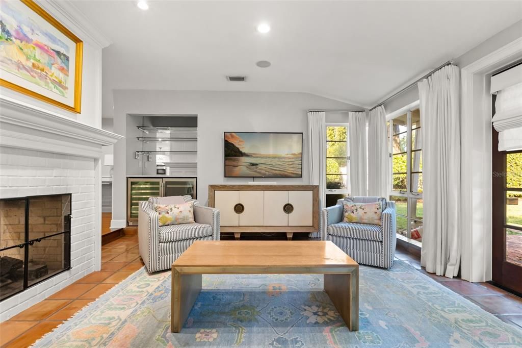 Fireplace, Interior, Recessed Lighting