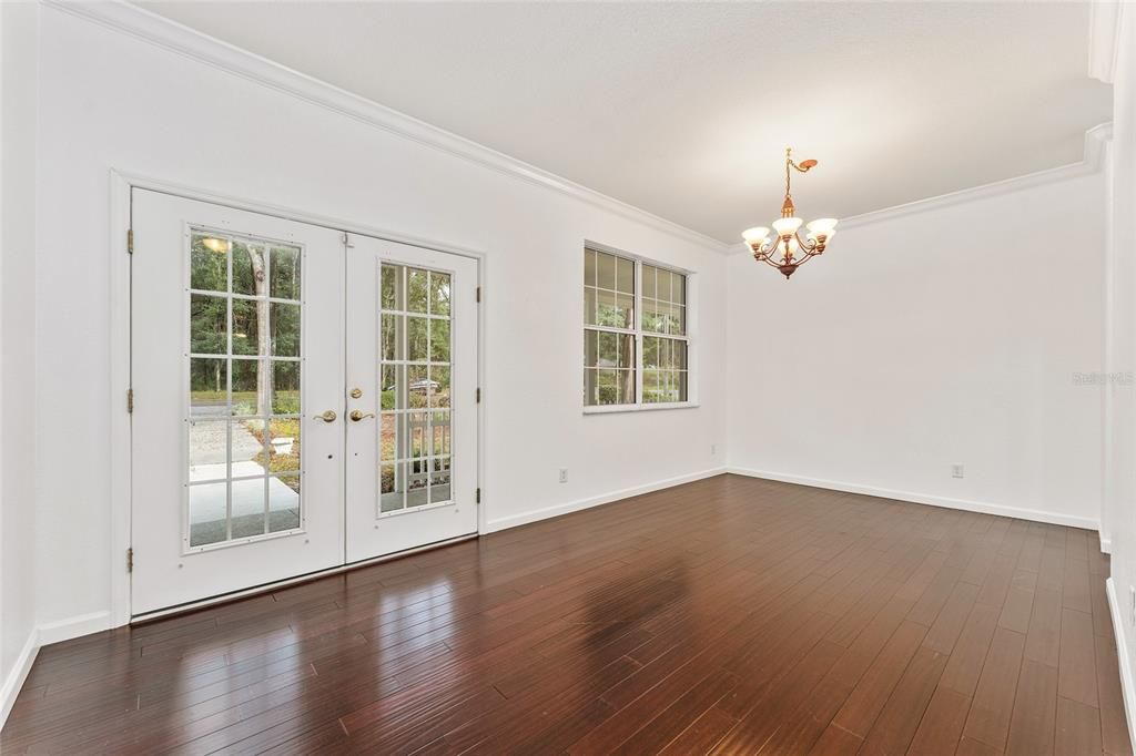 Chandelier, Empty room, Interior, Wood Texture Flooring