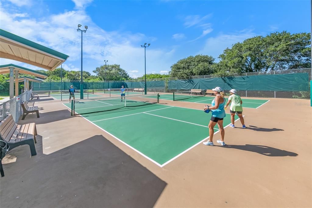 Exterior, Tennis Courts