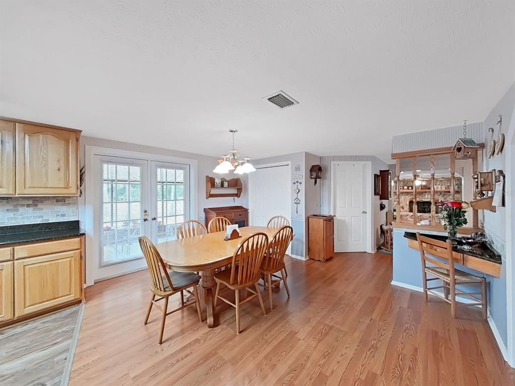Chandelier, Dining room, Interior, Kitchen, Pendant Lights, Wood Texture Flooring