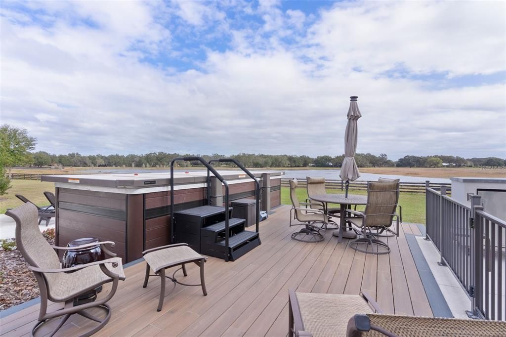 Exterior, Hot Tub, Water