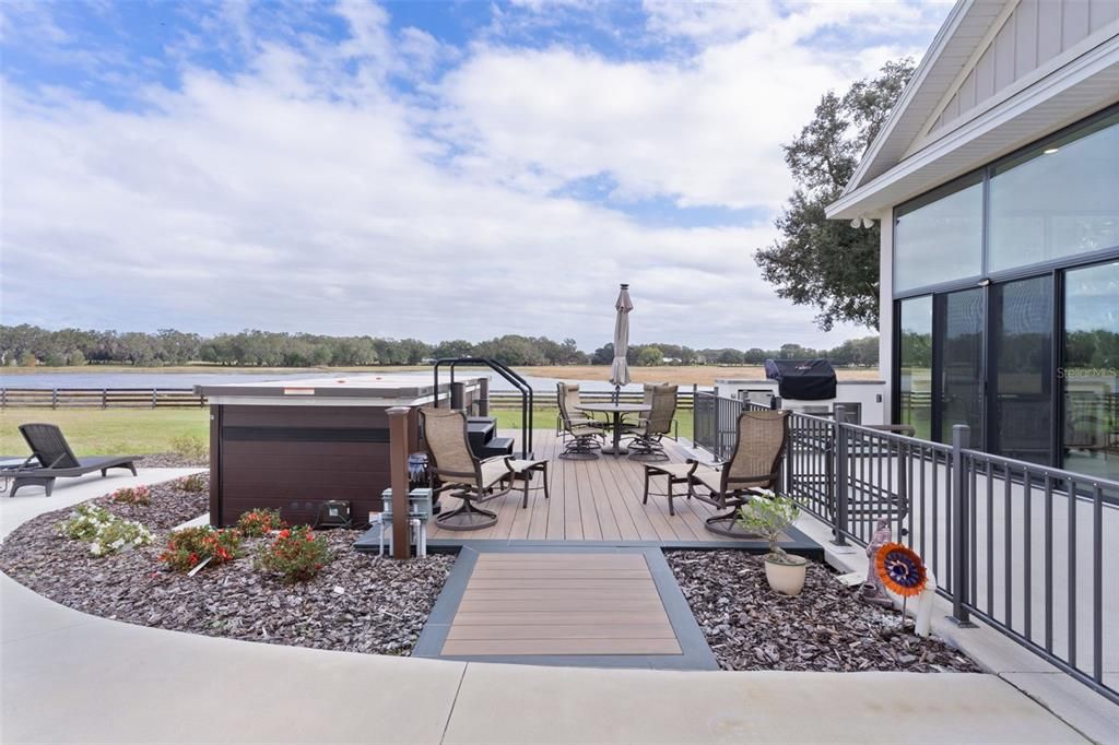 Exterior, Hot Tub, Water