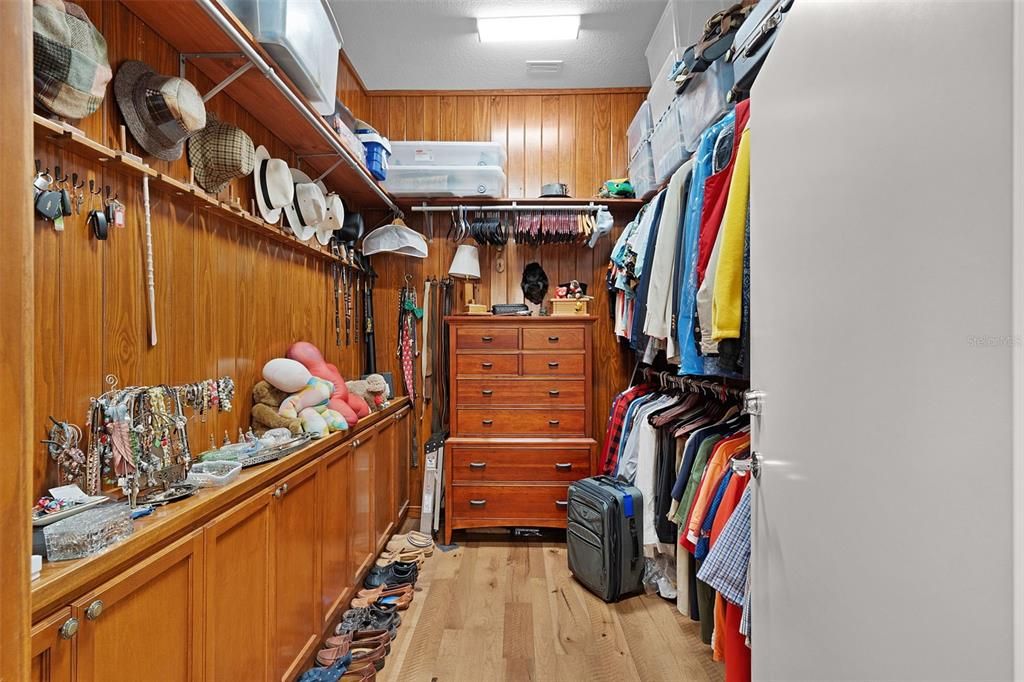 Interior, Walk-in Closets, Wood Texture Flooring, Wooden Walls