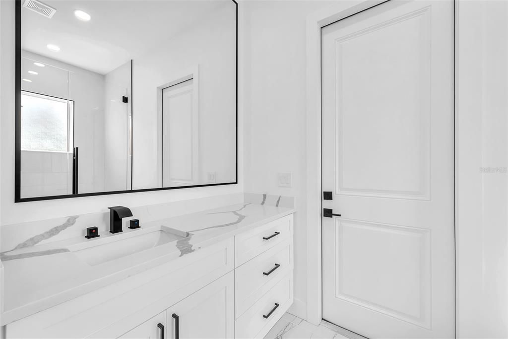 Bathroom, Interior, Marble, Recessed Lighting