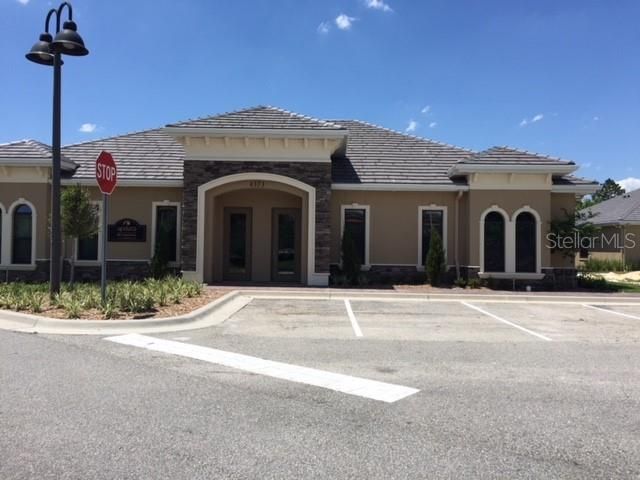 Exterior, Facade, Mediterranean