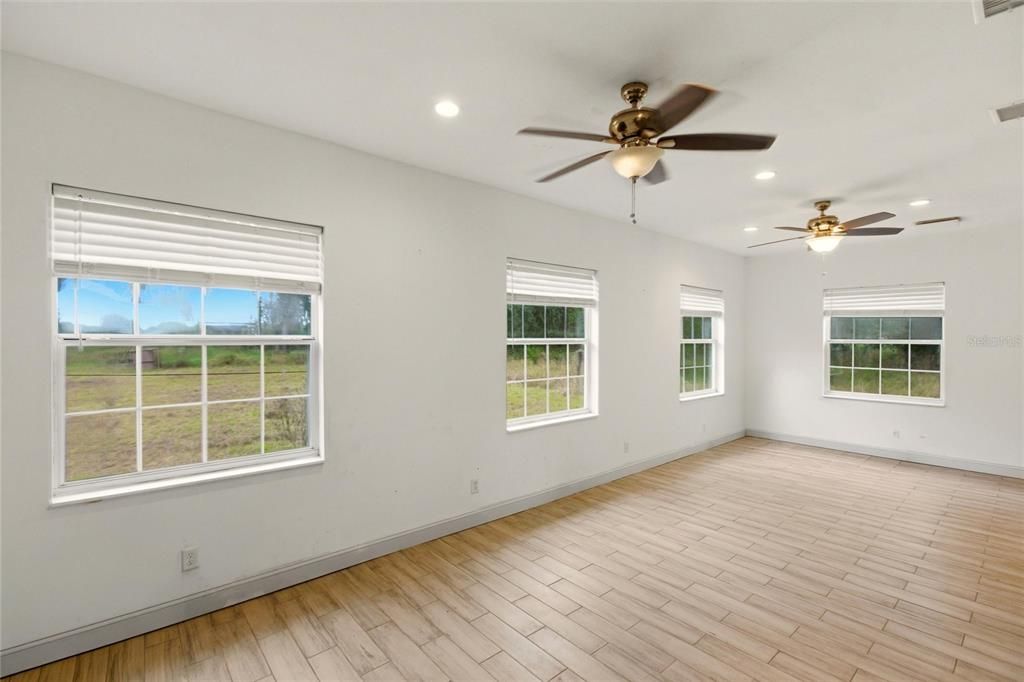 Empty room, Interior, Recessed Lighting, Wood Texture Flooring