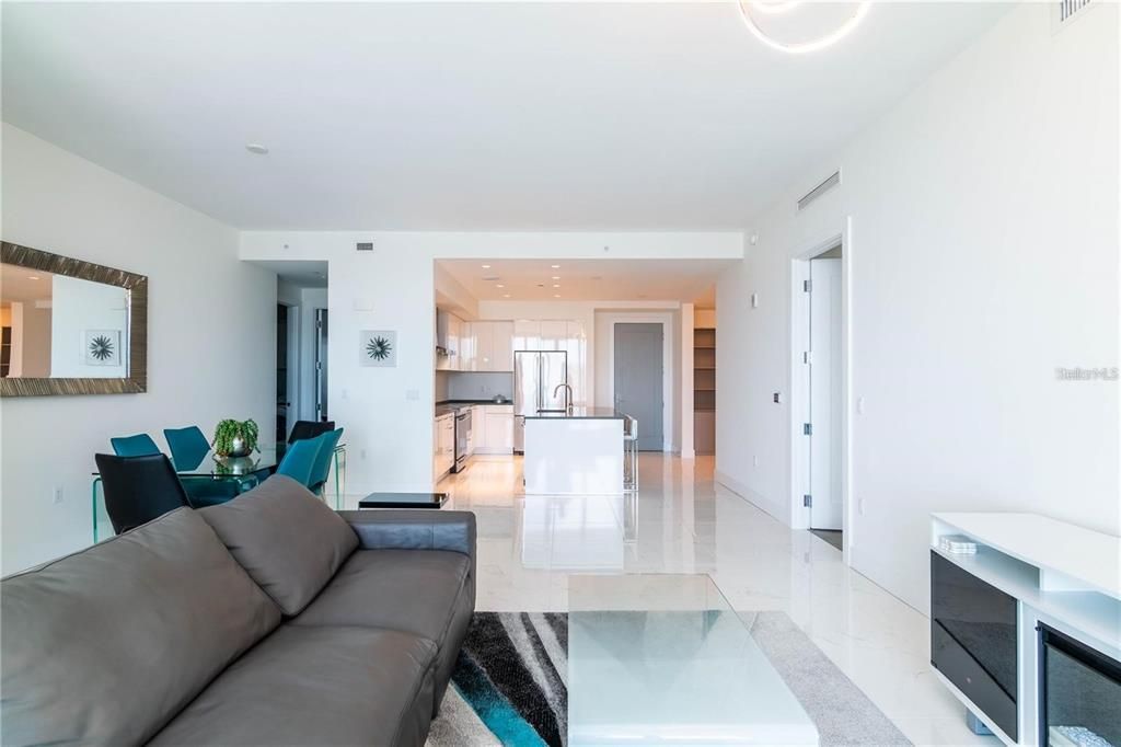 Dining room, Interior, Kitchen, Living room, Recessed Lighting