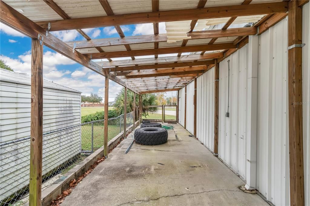 Glass Ceilings, Interior, Sun Room, Wooden Beams