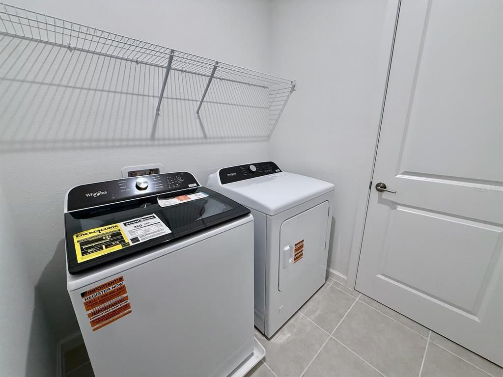 Interior, Washer